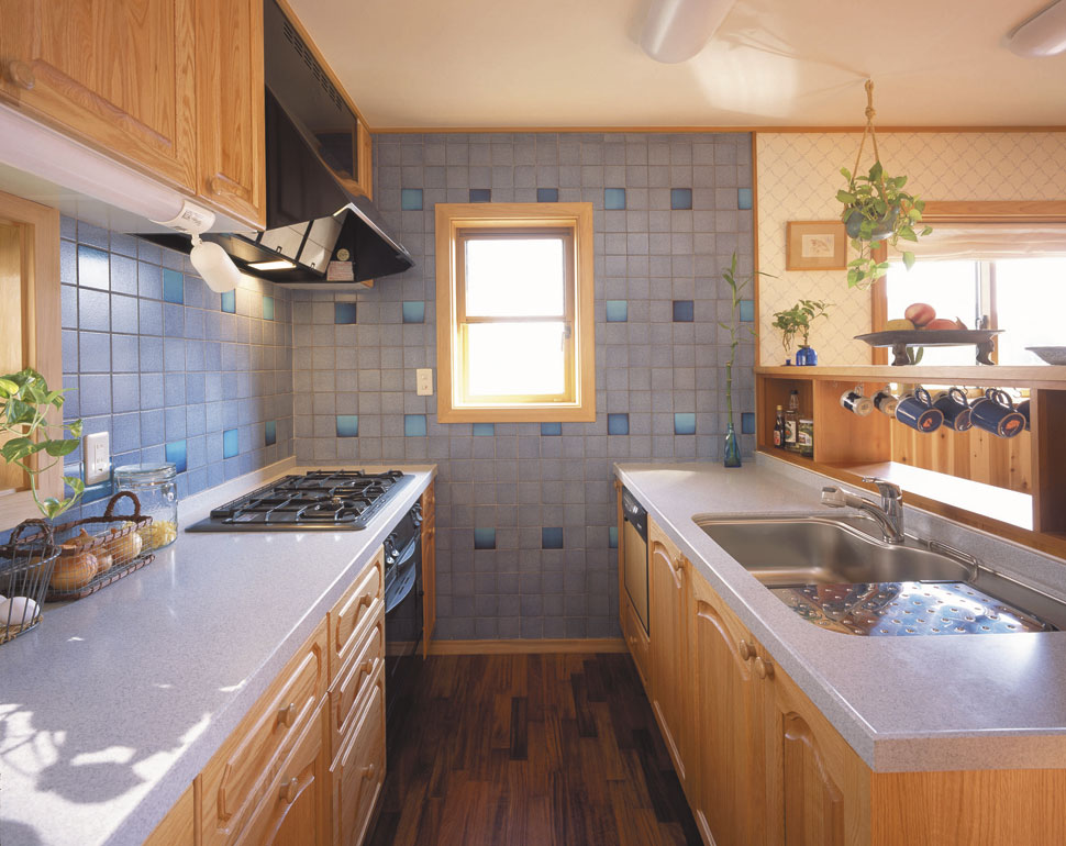 ダイニングキッチンの施工例 一戸建て 自然素材 シックハウス対策 高気密 高断熱 耐震 リフォーム事例 Lixilリフォームネット